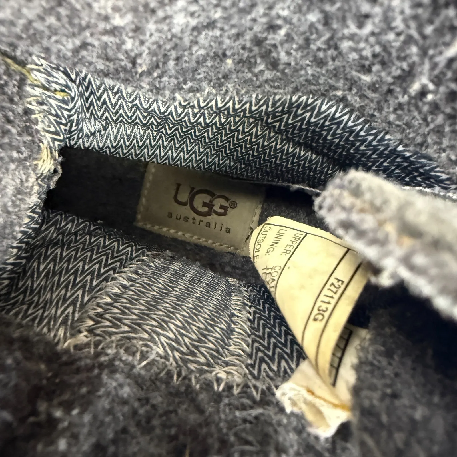 UGG Cabrio Waterproof black‎ Snow Boots Women's Size 6 US / 36 EU / 5 UK - Image 7