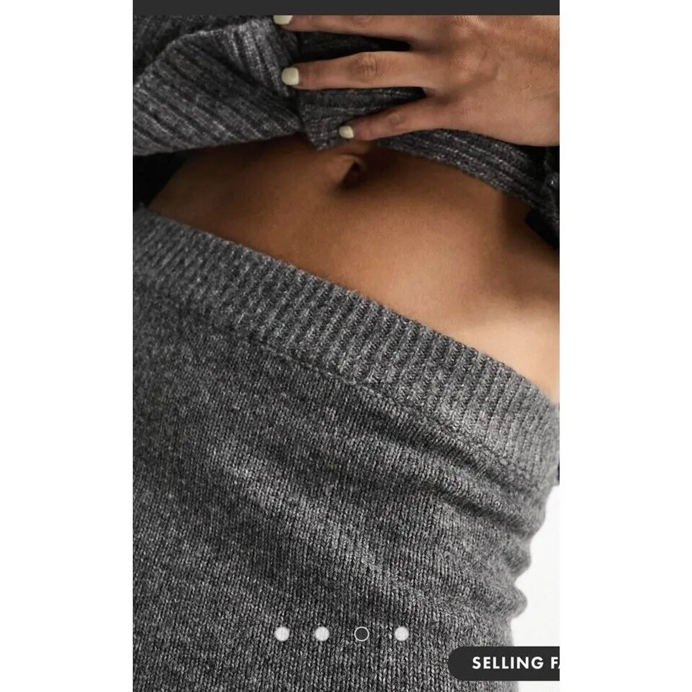 ASOS Knitted Midi Skirt Grey Side Slit Size 0 Ribbed Minimalist Capsule Wardrobe - Image 3