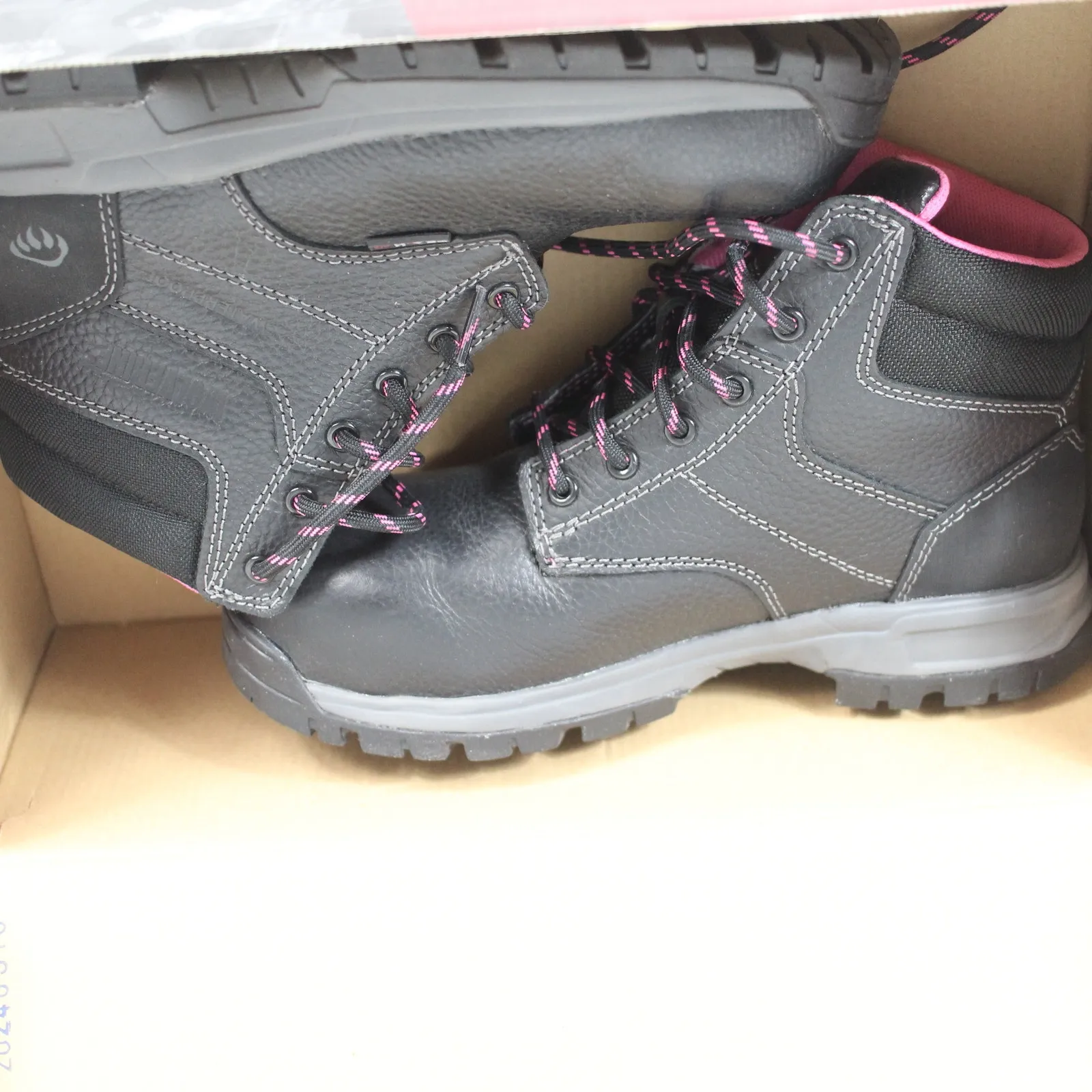 Wolverine Women's Piper 6" Composite-Toe Work Boot Size 7M - Image 6