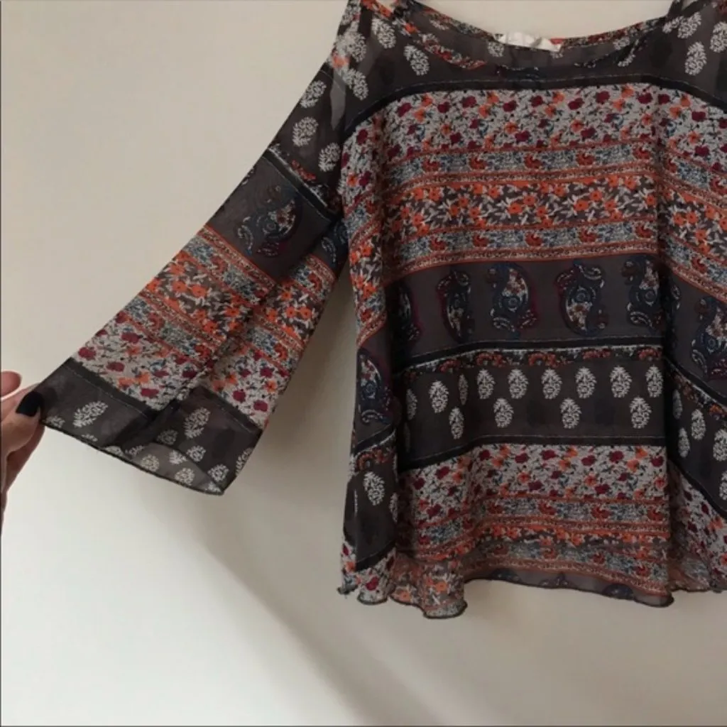 Nabee Cold Shoulder Paisley Print Blouse Chiffon Size Large - Image 4
