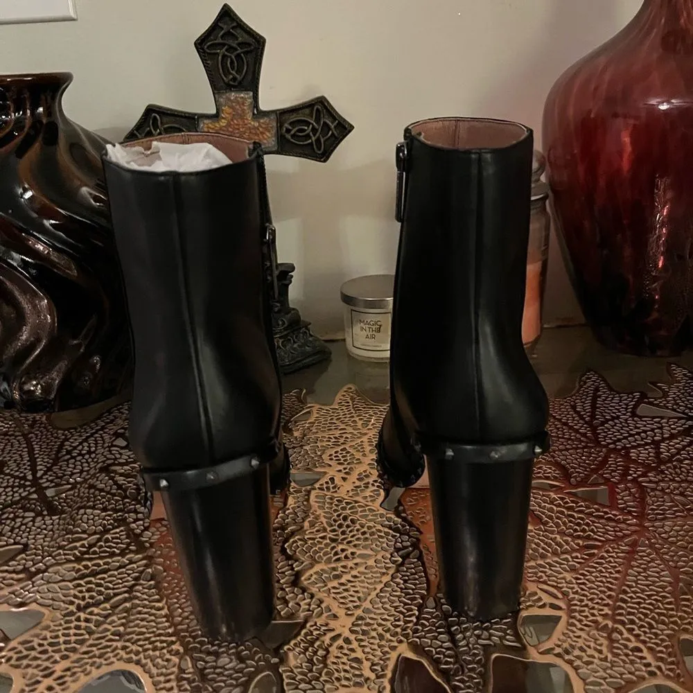 Gianni Bini boots size 9.5 - Image 4