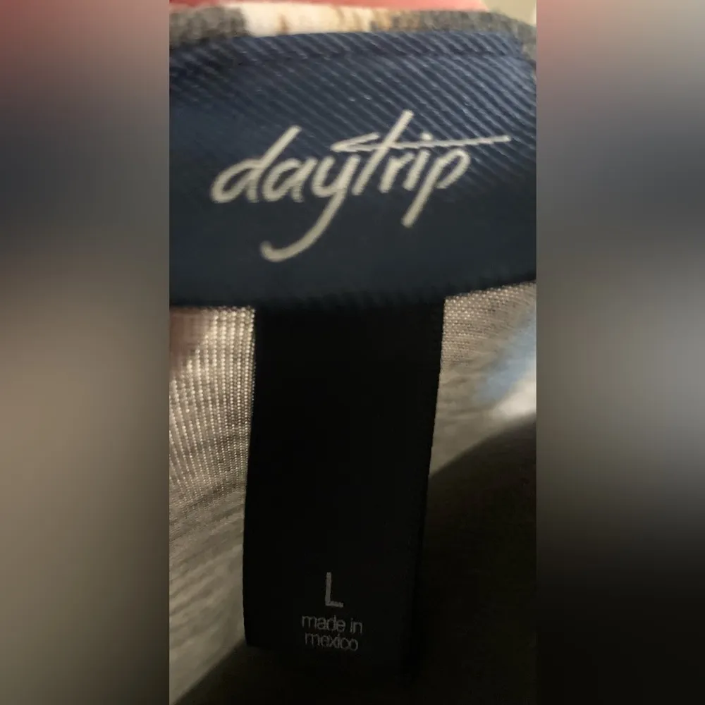 Daytrip  Knotted Top with Cheetah Print - Image 5