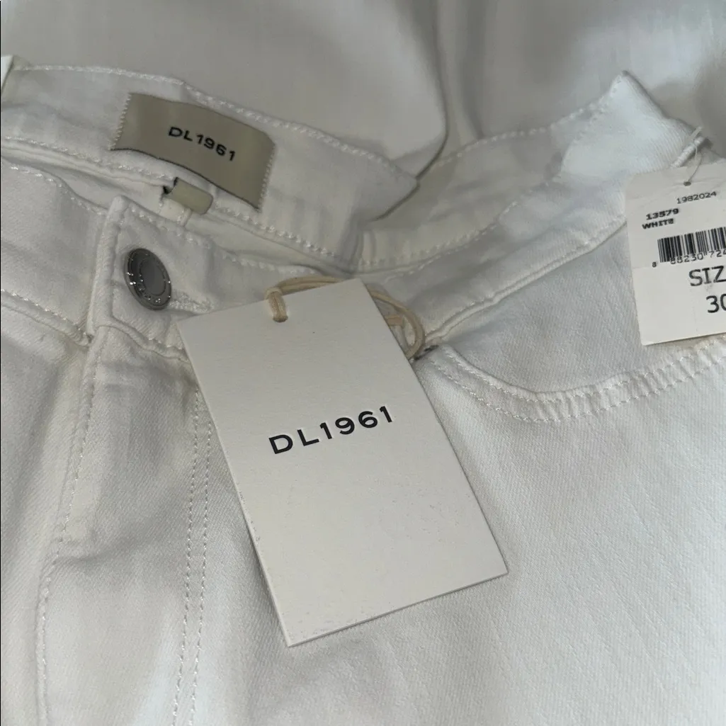 NWT $209 DL1961 Mara Straight Mid Rise Instasculpt Ankle Jeans White SZ-30 - Image 15