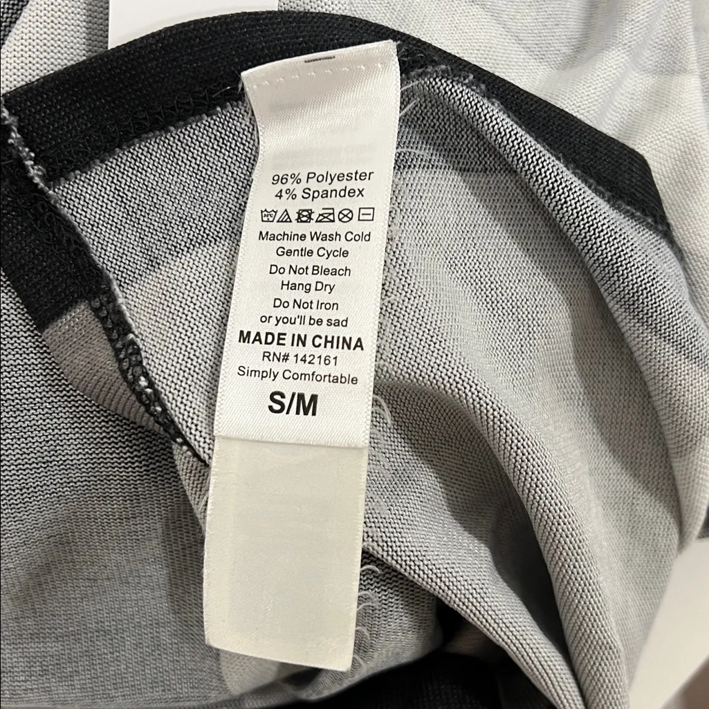 LuLa Roe Black and Grey Plaid Poncho Shawl Wrap    Size: Small/Medium - Image 4