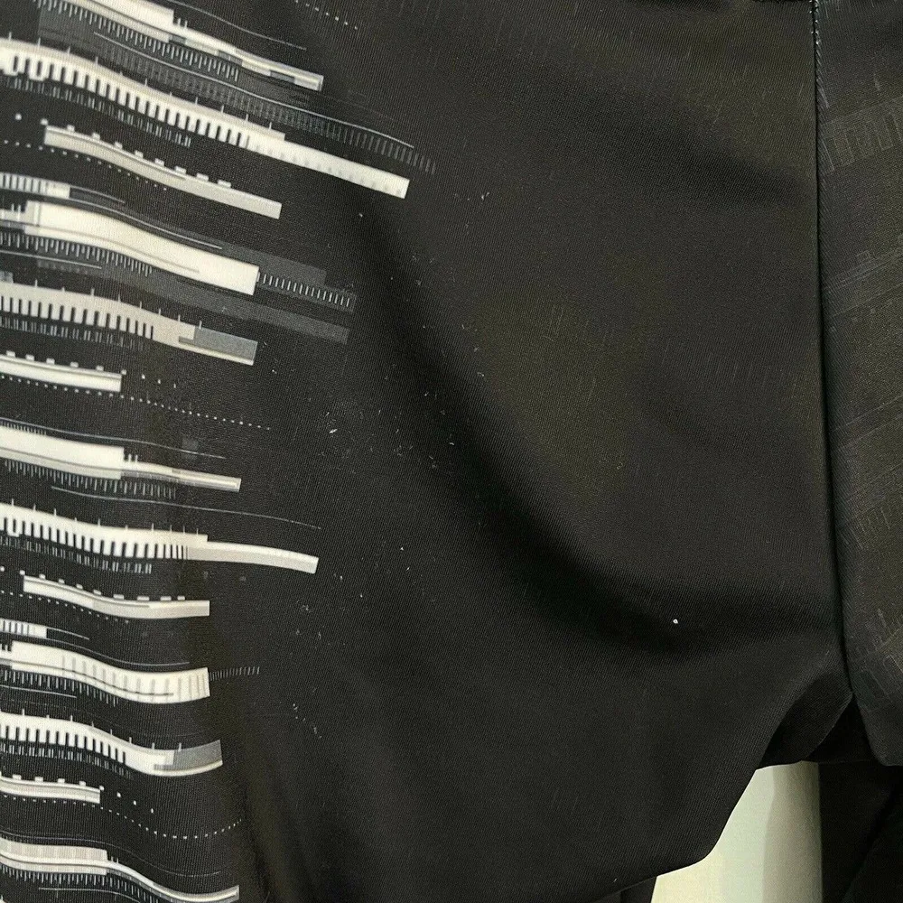 Onzie Black Piano Keys Design Mid Rise Leggings - Image 7