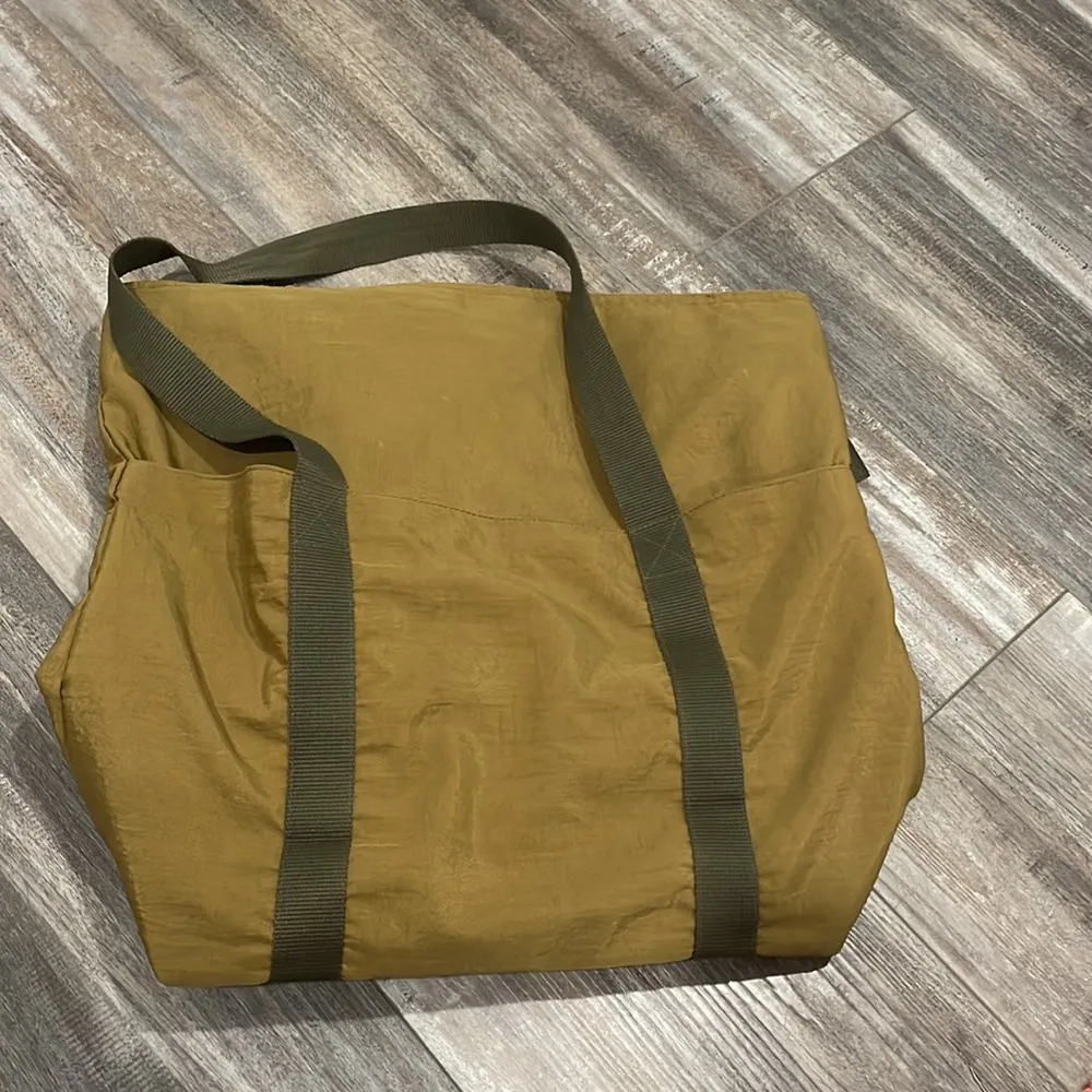 Baggalini tote bag - Image 4