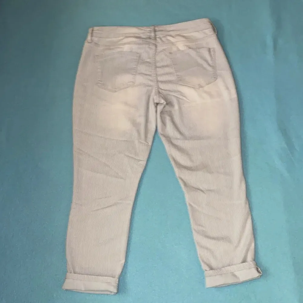 MOSSIMO pinstripe denim mid rise capri jeggings stretchy soft size 10 Blue - Image 2