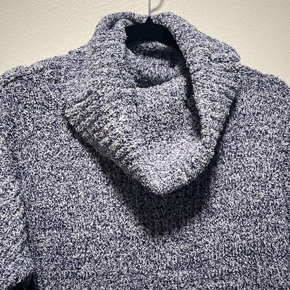 SOFTIES Marshmallow Slouch Turtleneck Lounger, Blue/Navy/White, Size S/M Blue - Image 6