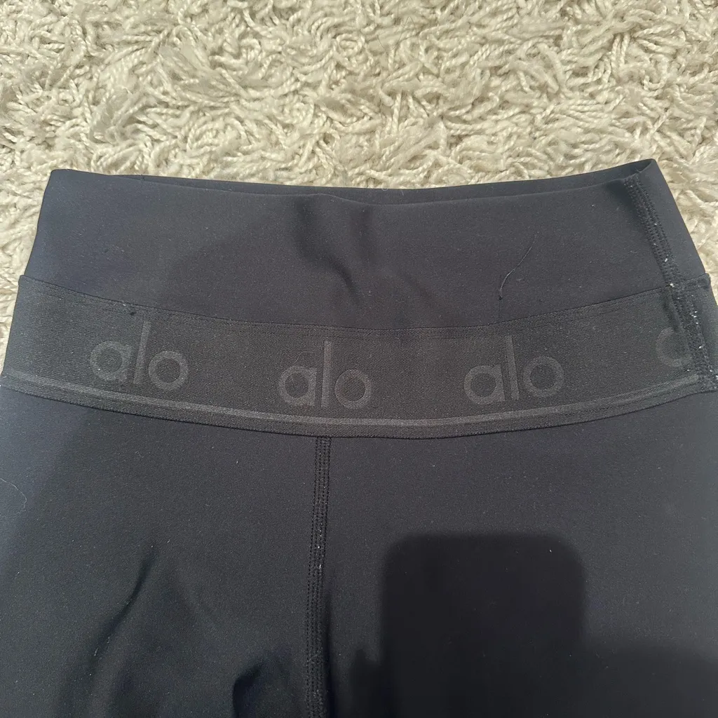 Alo Band Airlift Leggings - Image 2