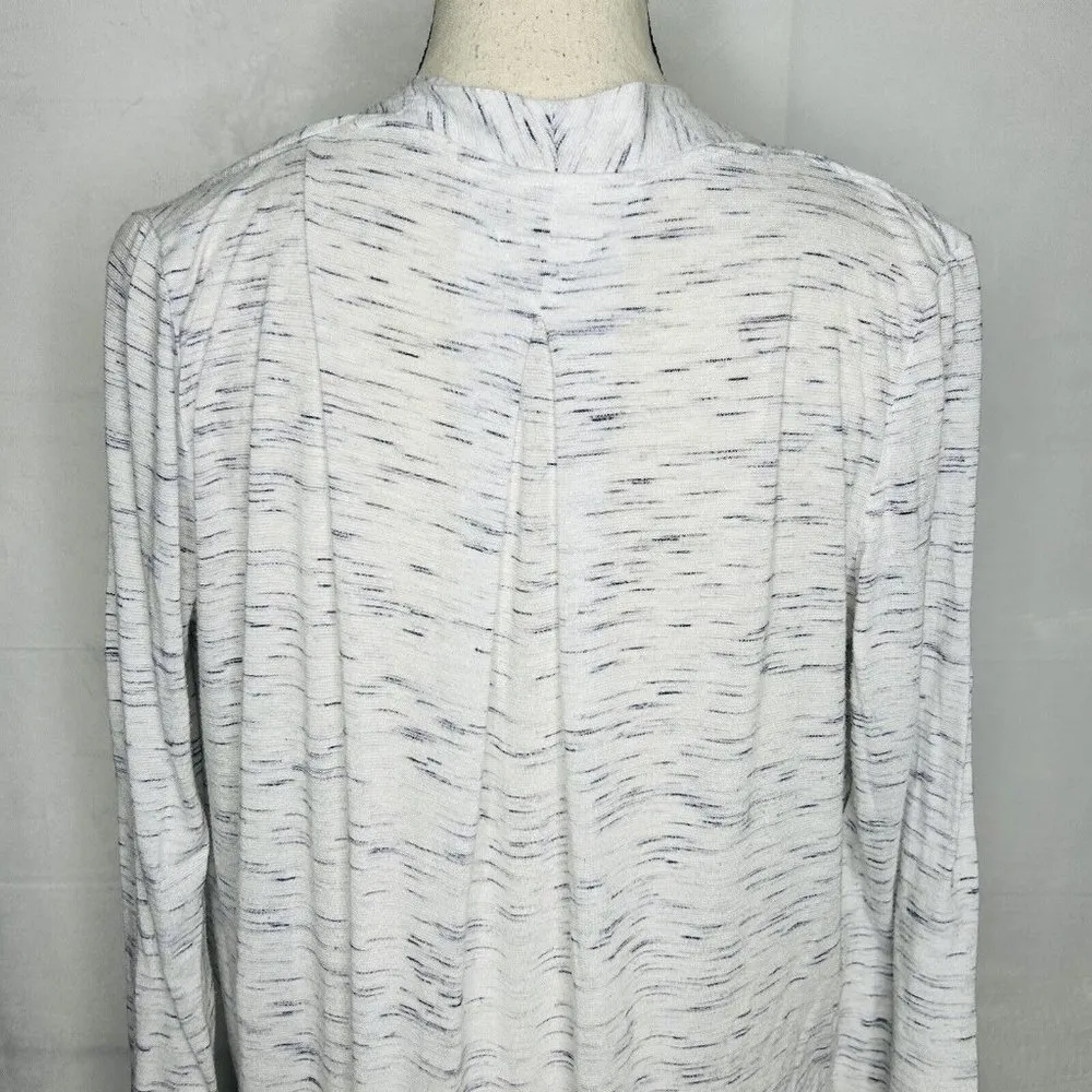 Anthropologie Akemi Kin V-Neck Long-Sleeve White Surplice Wrap Knit Top Sz S - Image 6