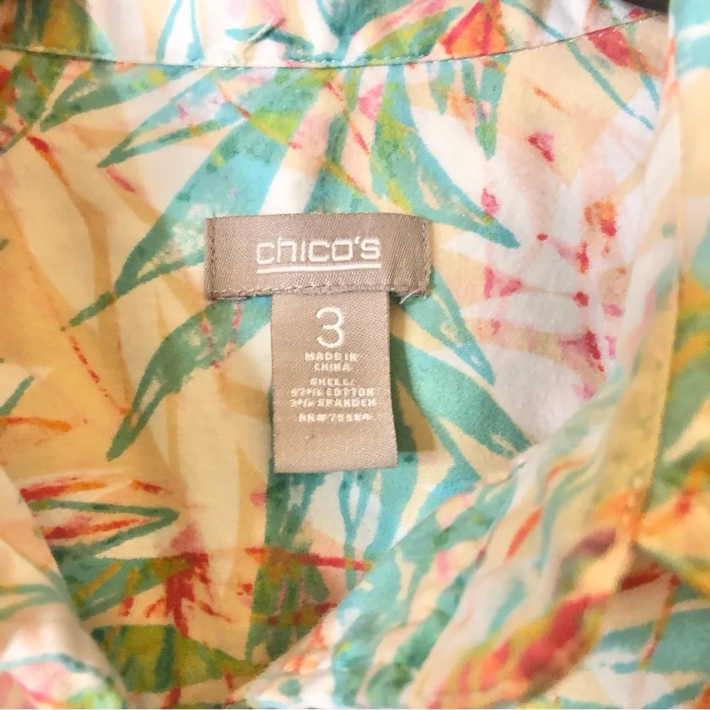 Chico’s bamboo Tropical Leaf‎ Print button front shirt blue 3 Large - Image 3