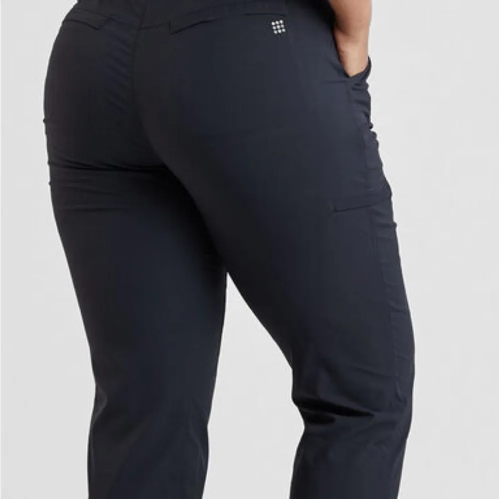 Title nine Clamberista Black pants size 2 - Image 2