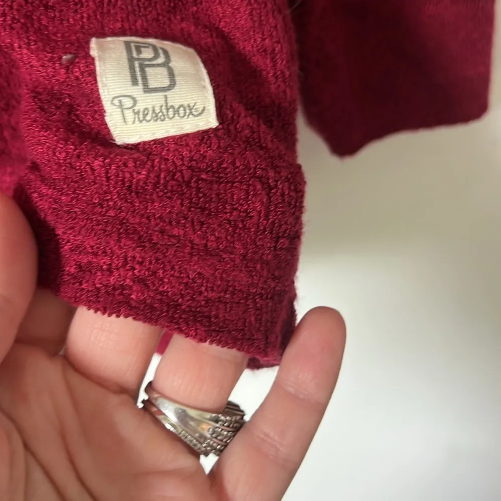 Virginia Tech Women's Maroon Long Sleeve Top Sz Small - Image 4