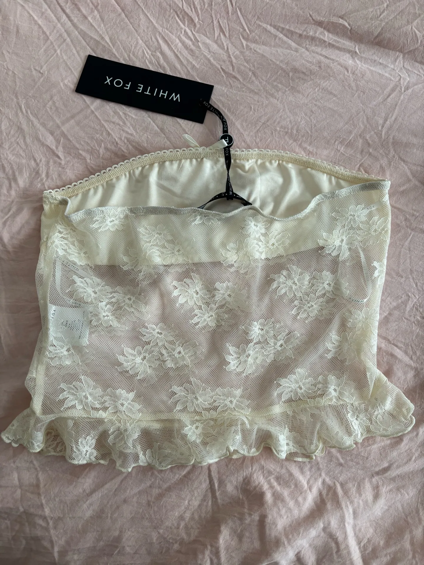 White Fox Going Out Top White - Image 2