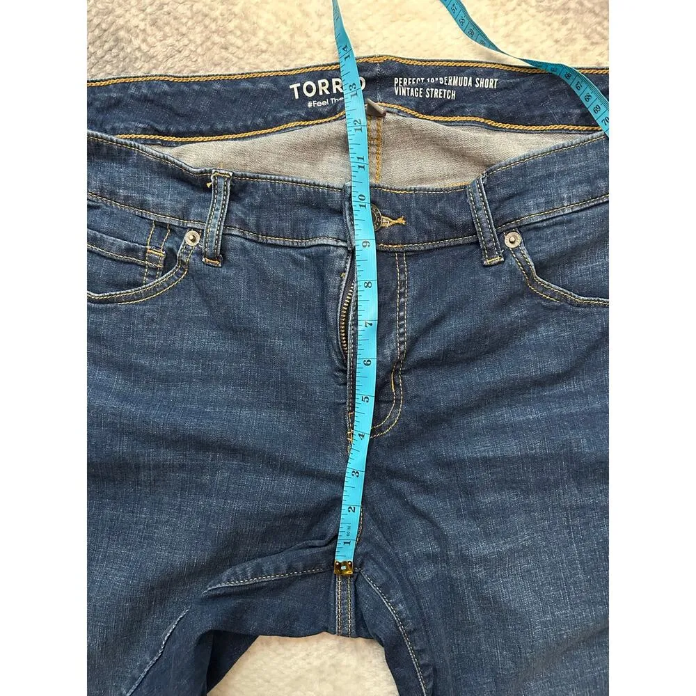 Torrid 10 inch Perfect Vintage Stretch Mid-Rise Bermuda Short Dark Wash Size 16 - Image 8