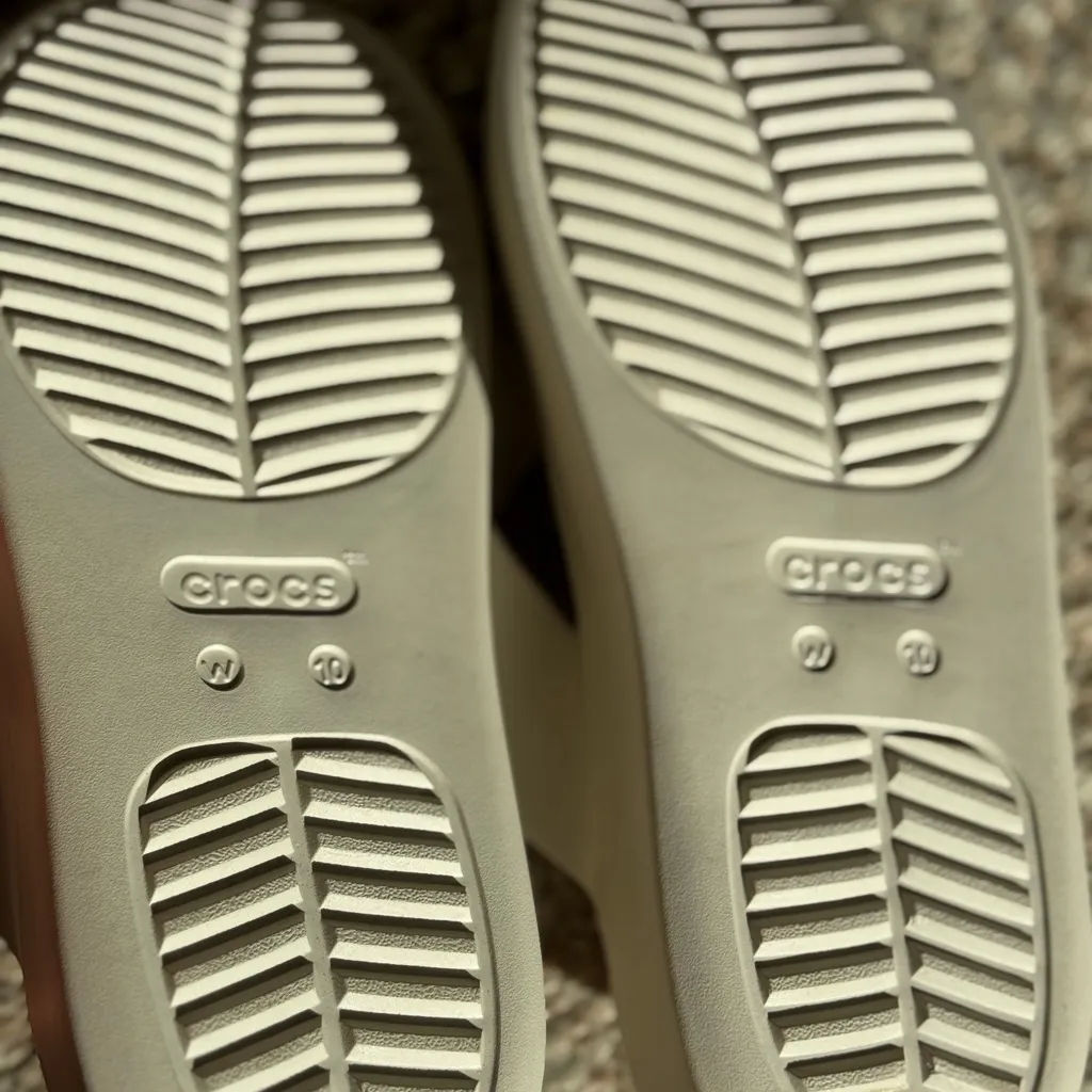 Crocs Getaway Platfrom Cream Thong Flip Flops Sandals Size 10 - Image 7