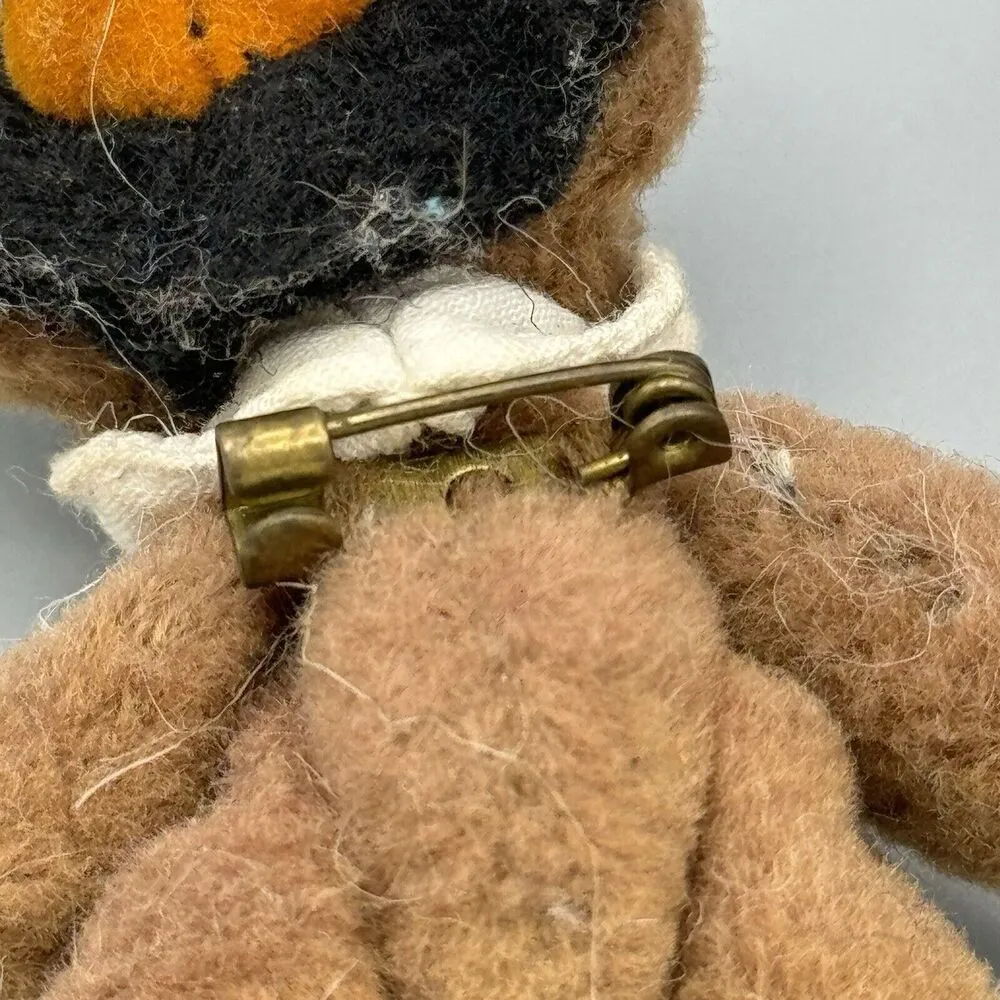 Vtg Pair Thanksgiving Bearwear Jointed Plush Lapel Pins Pilgrims Leather Paws Brown Size 0 - Image 4