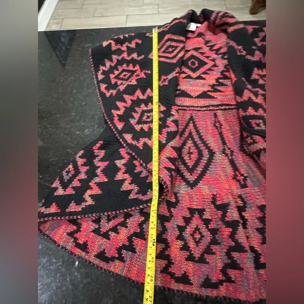 JohnPaulRichard Open Front Sleeveless Cardigan Vest Sz M Tribal Aztec Black Size M - Image 7