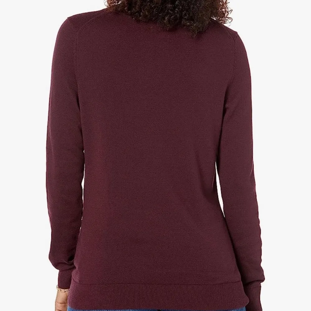 3 for $25 Amazon Essentials Lightweight Crewneck Burgundy Sweater Size M - Image 4