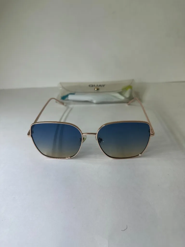 QUAY JEZABELL Glitter Sunglasses  - Image 3