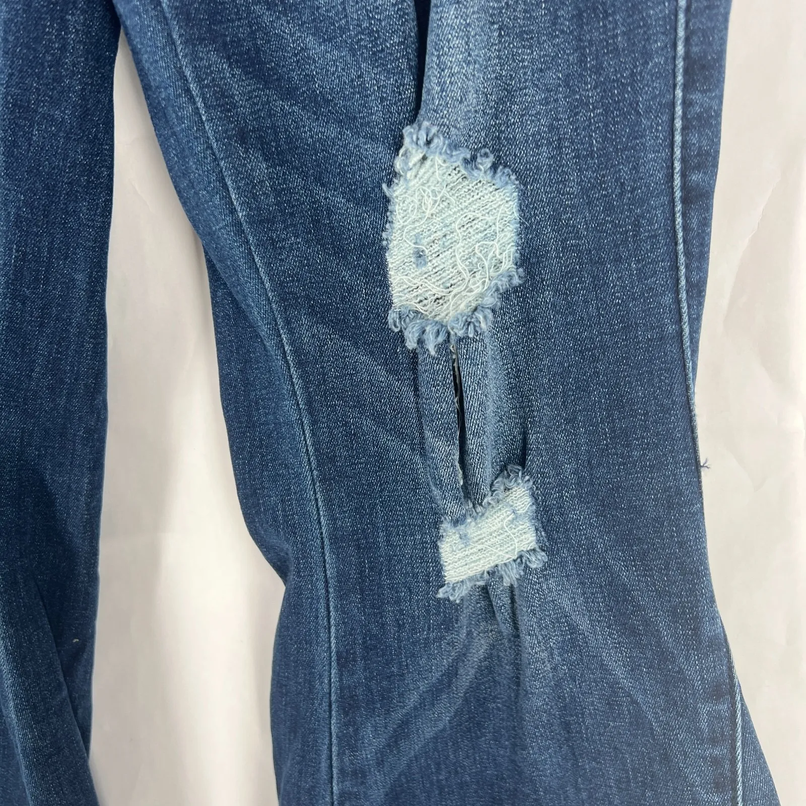 YMI Gigi Fit Flared Jeans Womens 3 Blue Denim Cotton Stretch High Rise Raw Hem - Image 5