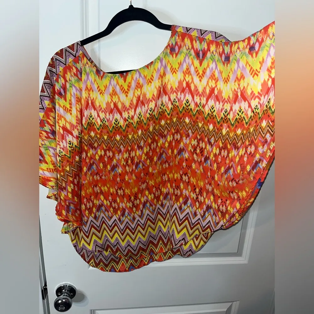 Peter Nygård Women’s Butterfly Sleeve Layered Chiffon Bling Chevron Blouse Sz S - Image 2