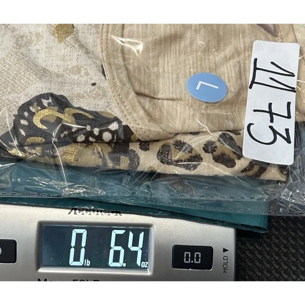 White Stag Women Large Animal Print Floral Compression Hem Beige Shirt Casual - Image 5