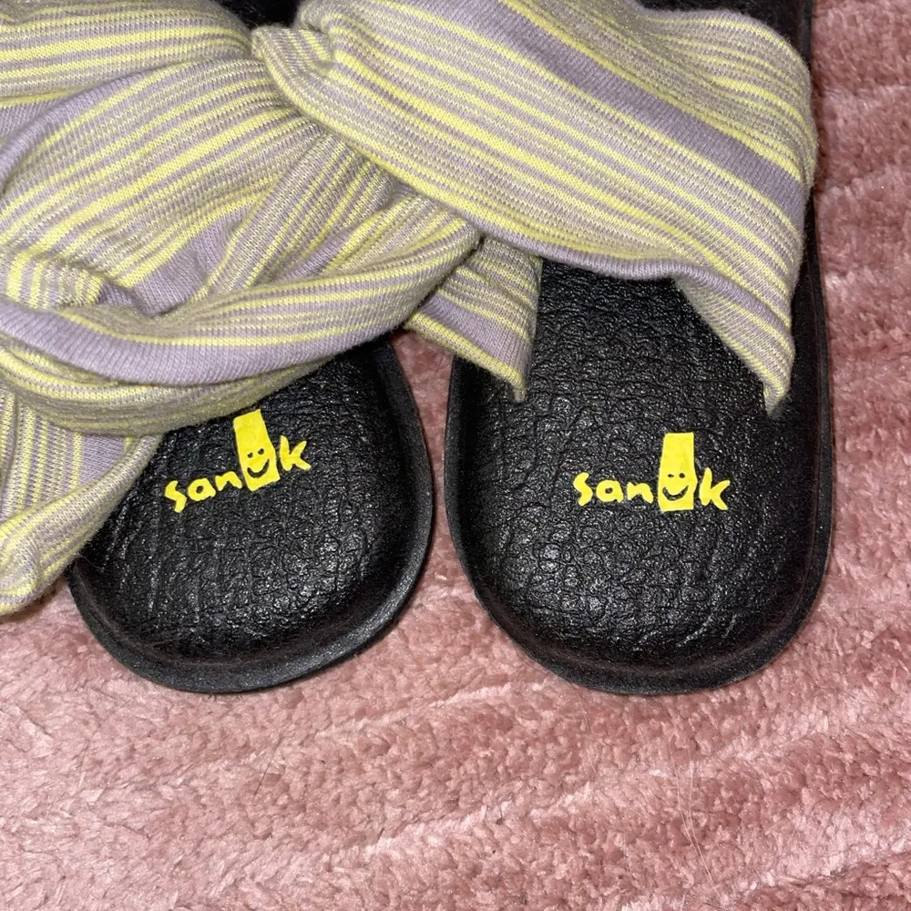 Sanuk Women’s Yoga Sling Sandals with Yellow and Gray Stripes - Image 5