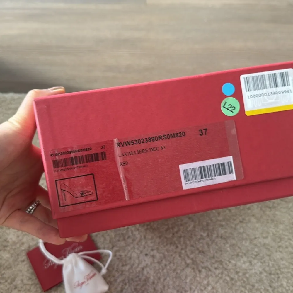 New Roger Vivier Lavalliere Satin Pump in fuchsia Size 7 - Image 5