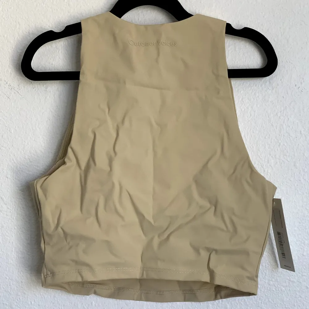 NWT Outdoor Voices Zoom Top in Wheat - Image 3