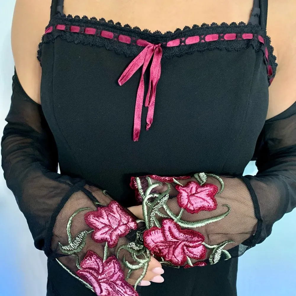 Sheer Mesh Flared Sleeve embroidered Bolero Size M - Image 3