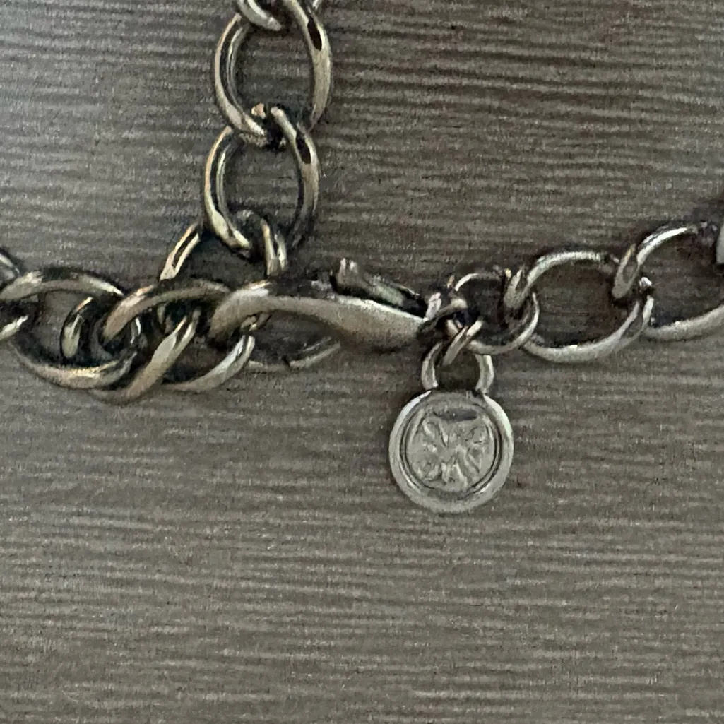 Vera Wang Faceted Blue Bead Cluster Necklace - Image 5