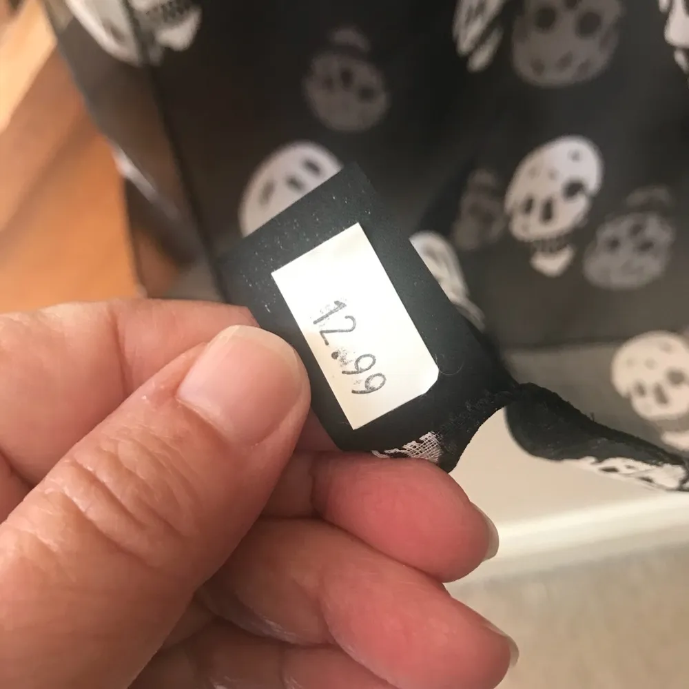 Black Skull Scarf NWOT - Image 3