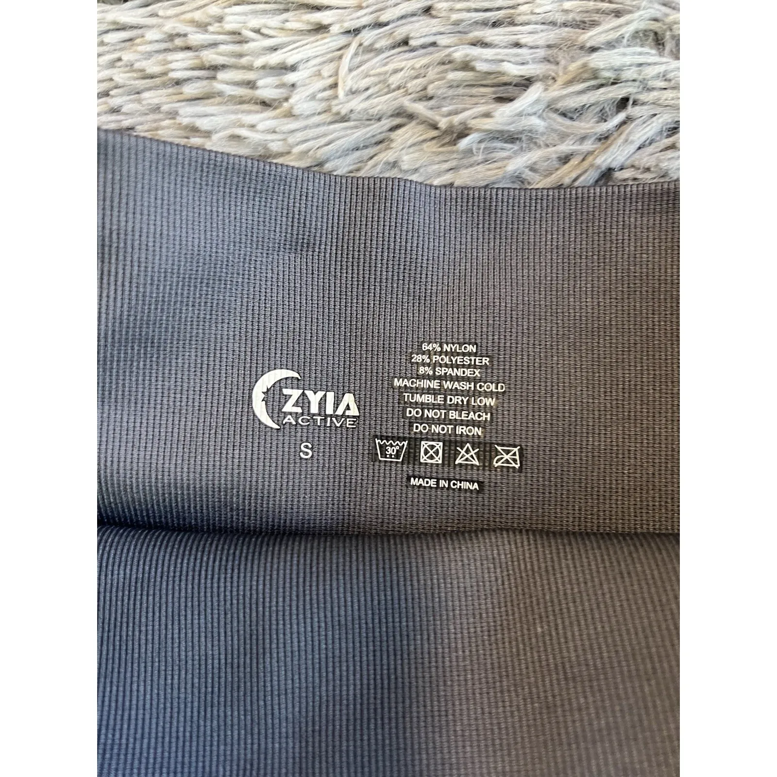 Zyia Seamless Camo High Waisted Performance Leggings Size Small Yoga Gym Walking - Image 3