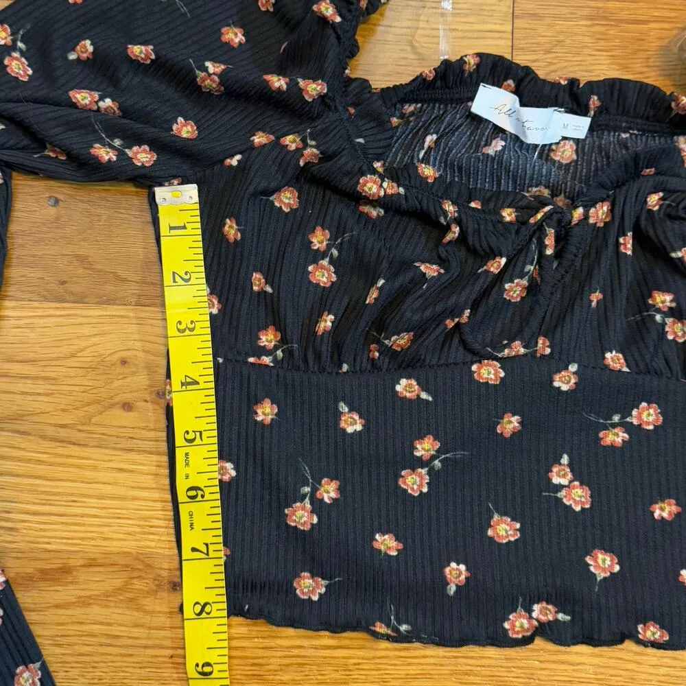 All in Favor Womens Medium Floral Ribbed Ruffle Long Sleeve Crop Top Cottage New - Image 4