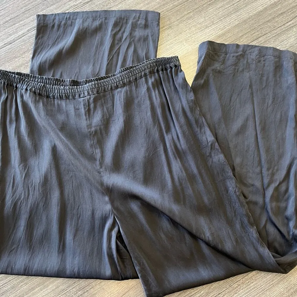 St. John silk pajama style pants.  Size PS - Image 7
