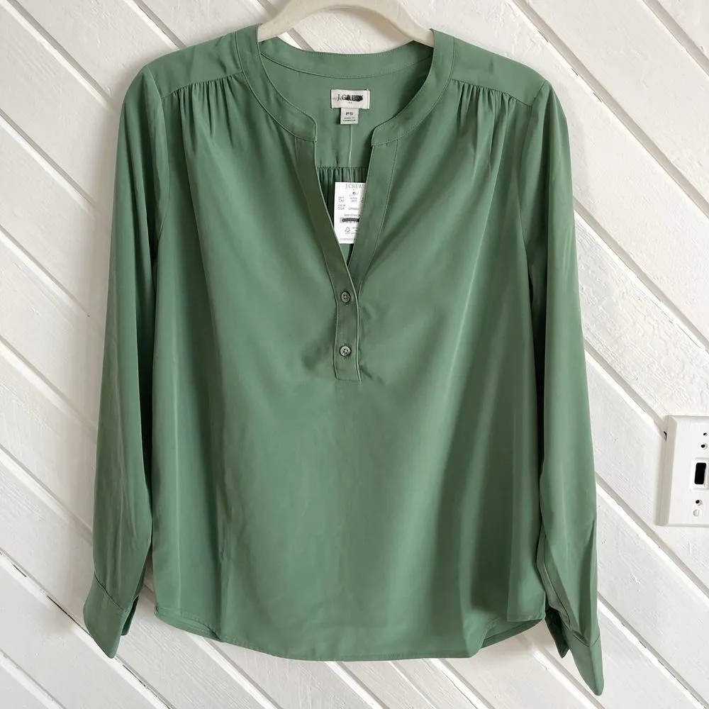 J.Crew Factory Petite Popover Placket Blouse in Gatlin Green Petite Small PS NWT Size undefined - Image 5