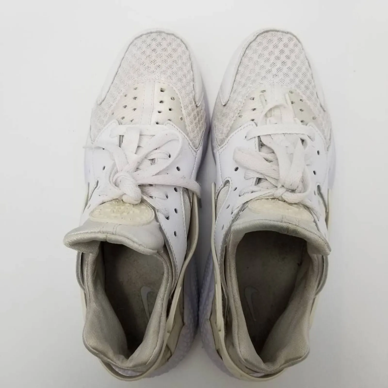 Nike Air Huarache Running Shoes White 318429-111 Low Top Mesh Lace Up 8.5 M - Image 5