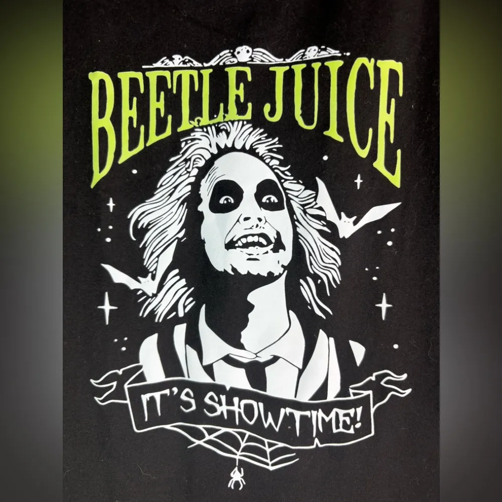 Beetlejuice L It’s Showtime Black Graphic Tee - Image 2