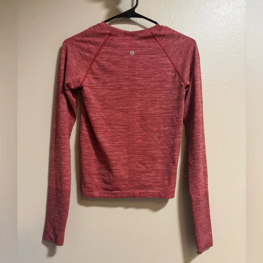 Lululemon  cropped long sleeve swiftly tech - Image 2