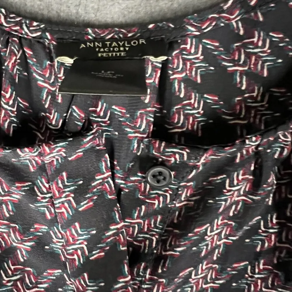 Ann Taylor Factory Womens LP Black Geometric Print Sleeveless Chiffon Blouse Size undefined - Image 6