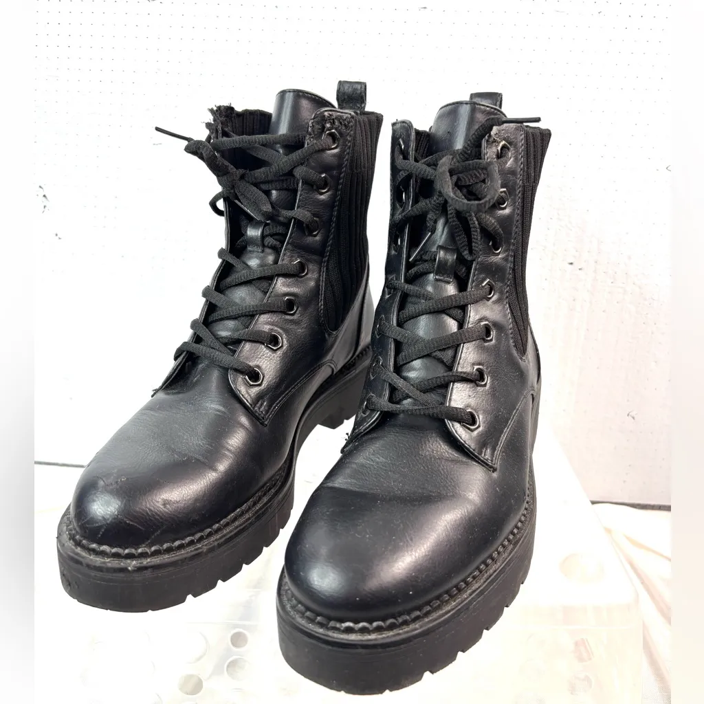 Beautiful 9 HANNAH Platform Lug Soled Lace Up Pull On Combat Boots in Black - Image 7