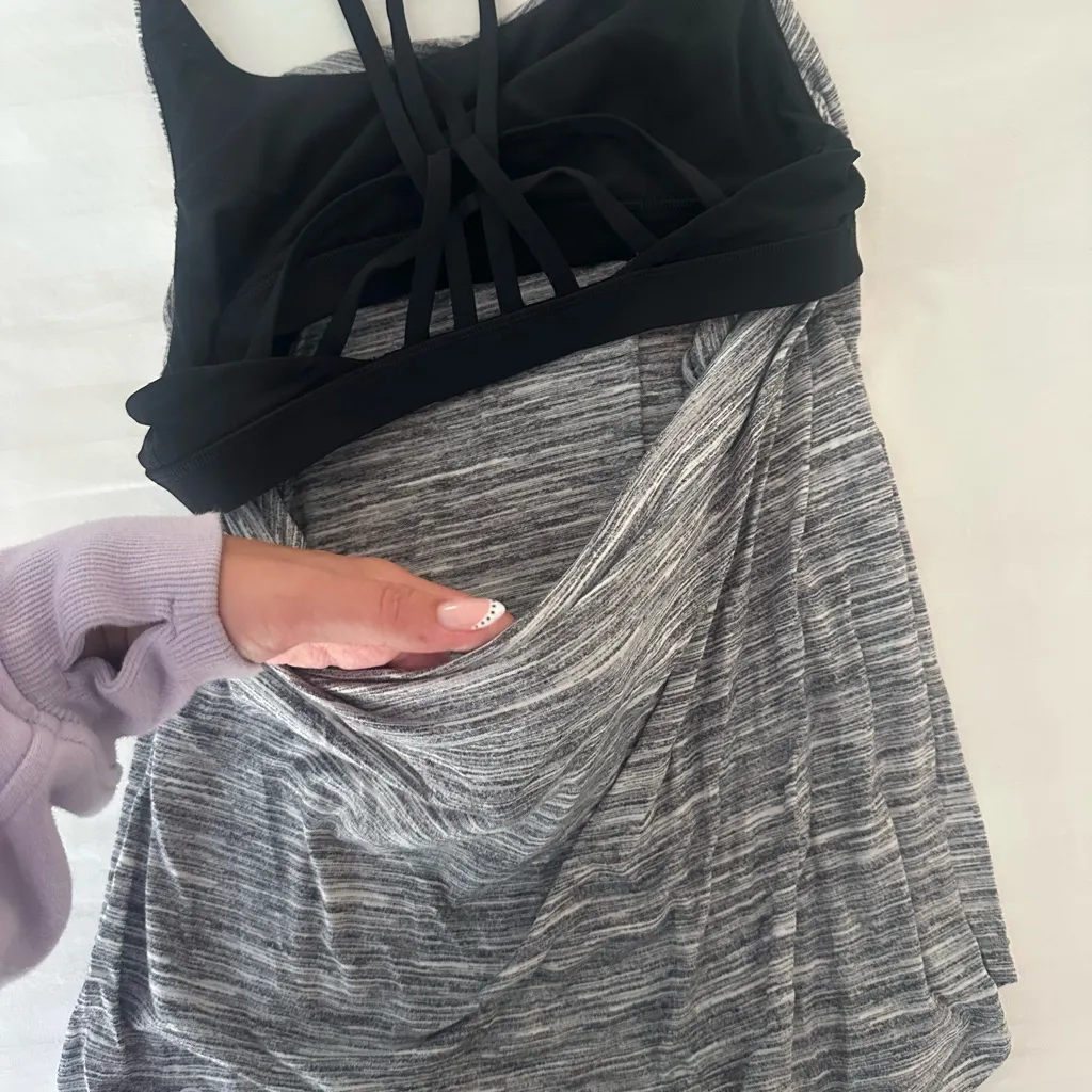 lululemon athletica Gray Tank Top - Image 4