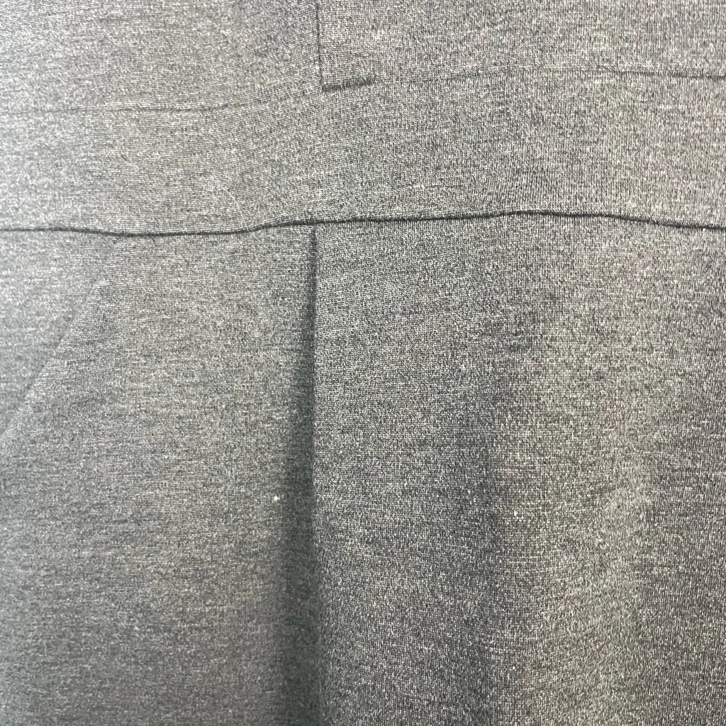 Quince Ultra-Stretch Ponte Cap Sleeve Dress in Heather charcoal size large - Image 7