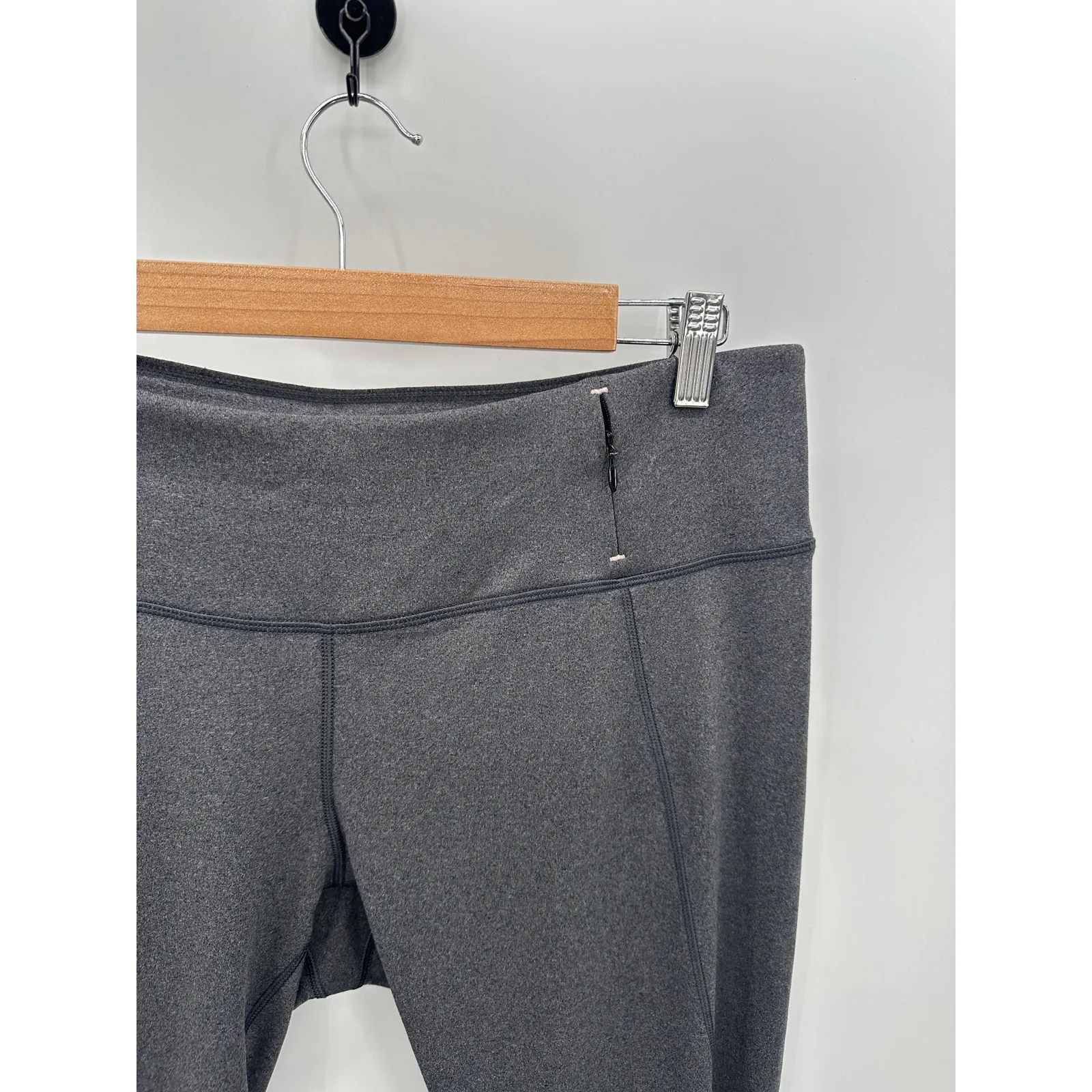 CALIA‎ Leggings Women SIZE Medium Grey Calf Cinch Detail Hidden Zip Activewear Gray - Image 4