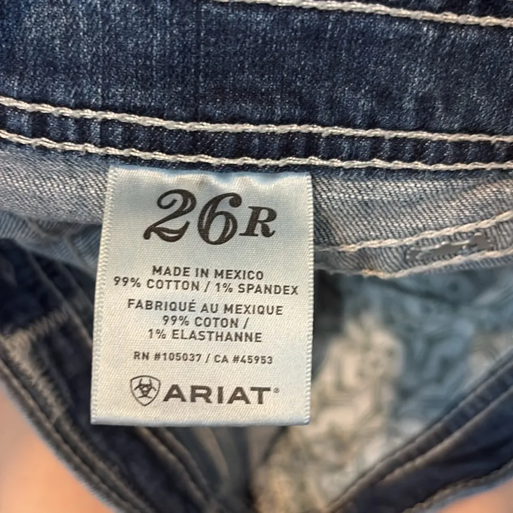 Ariat Denim Boyfriend Jean 26R - Image 7