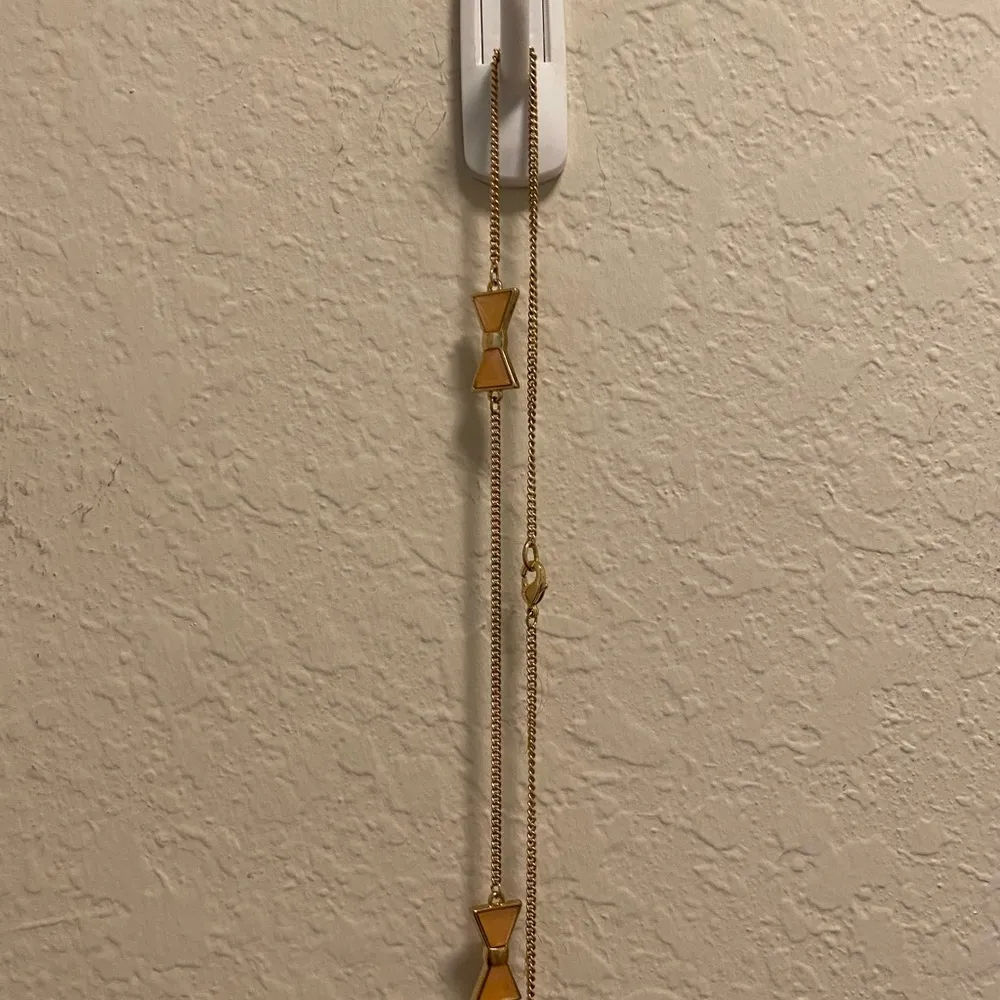 Pink bow necklace - Image 6