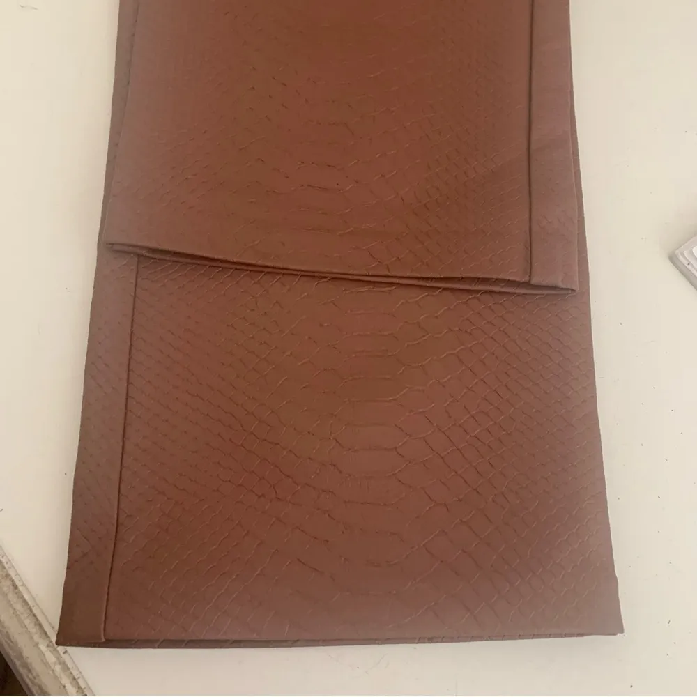 EUC Wilfred Brown Vegan Leather Snake Skin Print High Rise Straight Pants 6 - Image 10