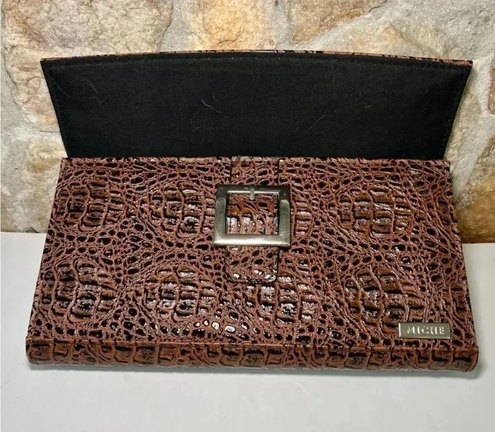 MICHE ELLIE CLASSIC BROWN FAUX CROCODILE LEATHER BUCKLE MAGNETIC PURSE SHELL Brown - Image 7