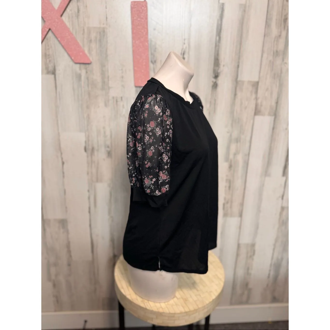 Alison Andrews Black Top XL Floral Puff Sleeve Blouse Stretchy Casual Workwear N - Image 7